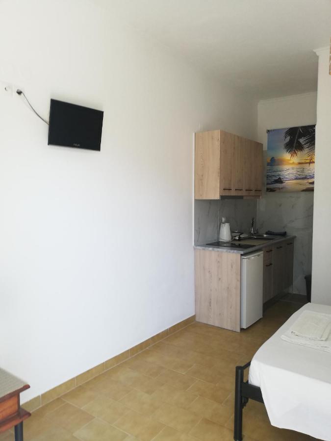 Appartement Anestis 2 à Ágios Geórgios Chambre photo